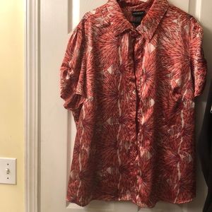 Lane Bryant plus short sleeve blouse lk nw 26/28